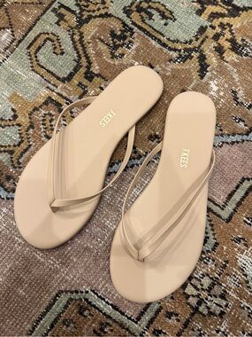 TKEES Nude Beige Thin-Strap Flip Flop Sandals